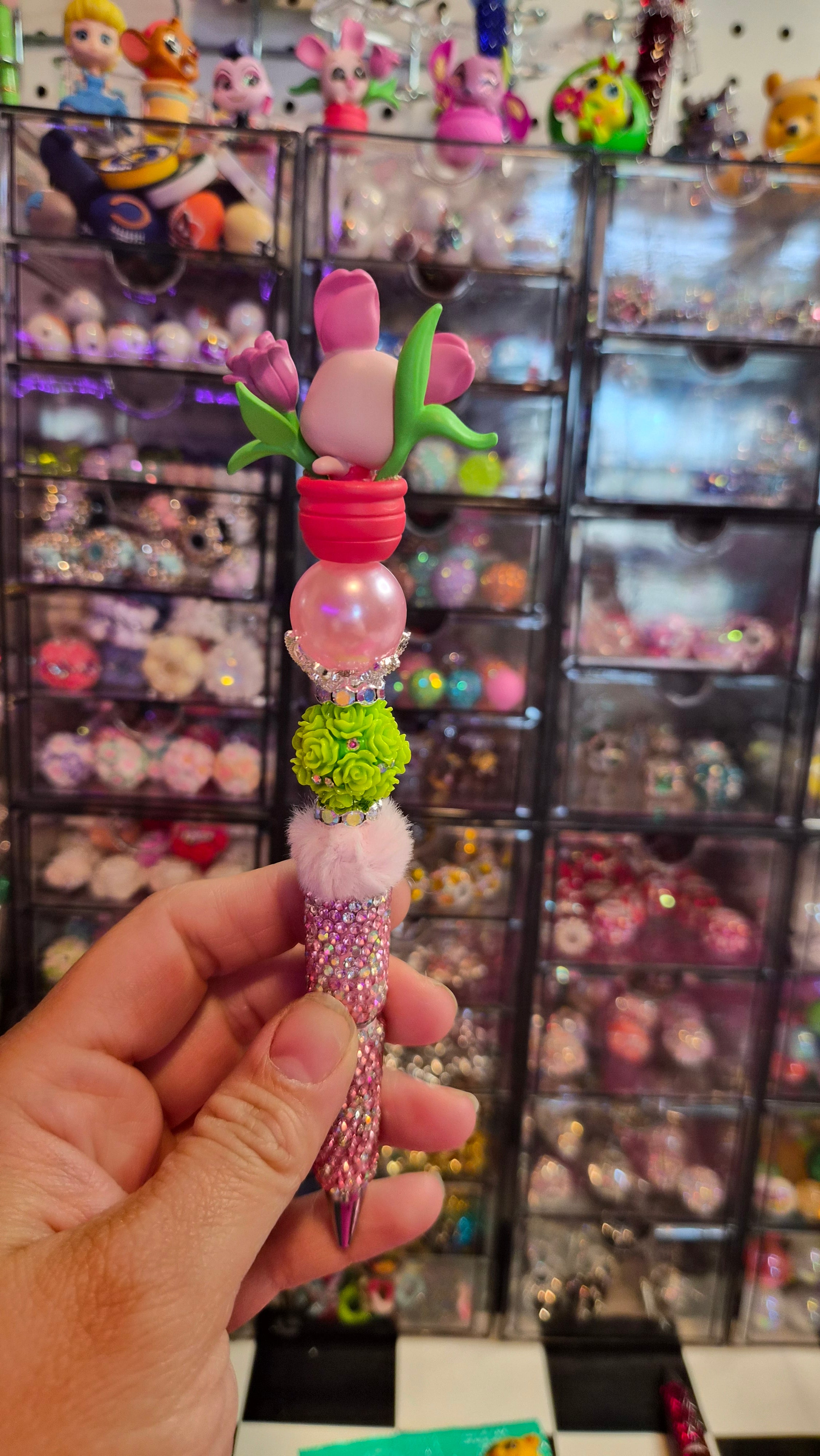 Piglet doorable beaded pen