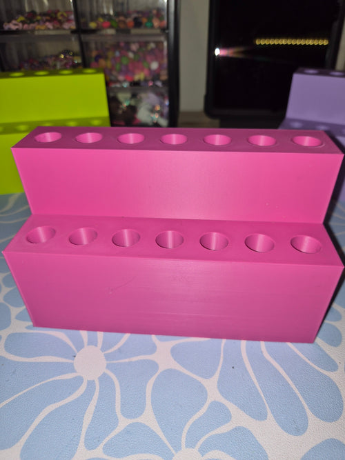 16 hole pen stand
